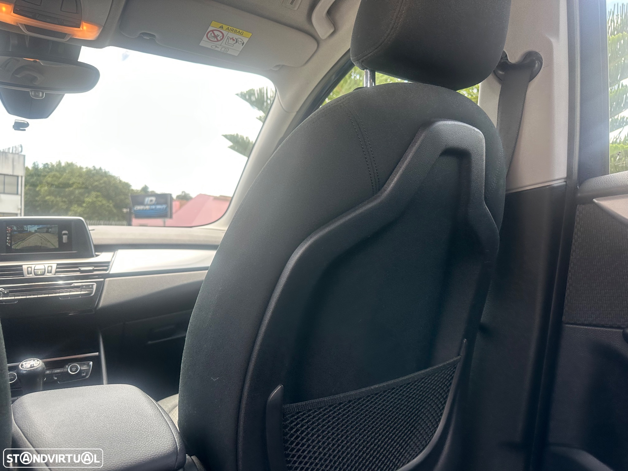 BMW 216 Gran Tourer d - 50