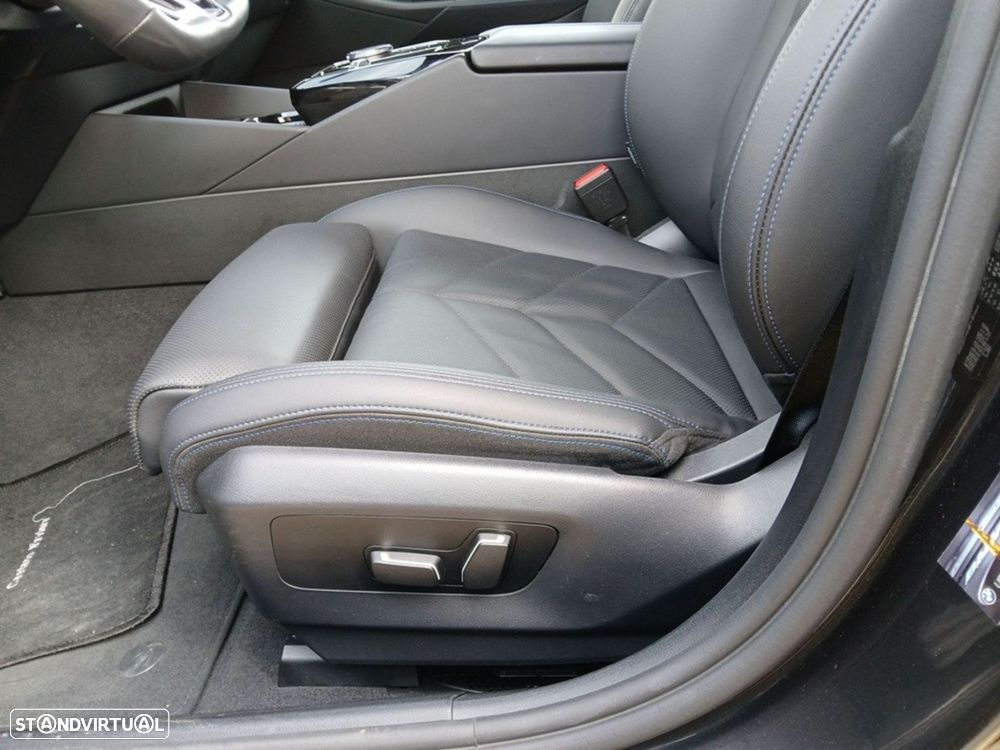 BMW 520 d Pack Desportivo M Auto - 14