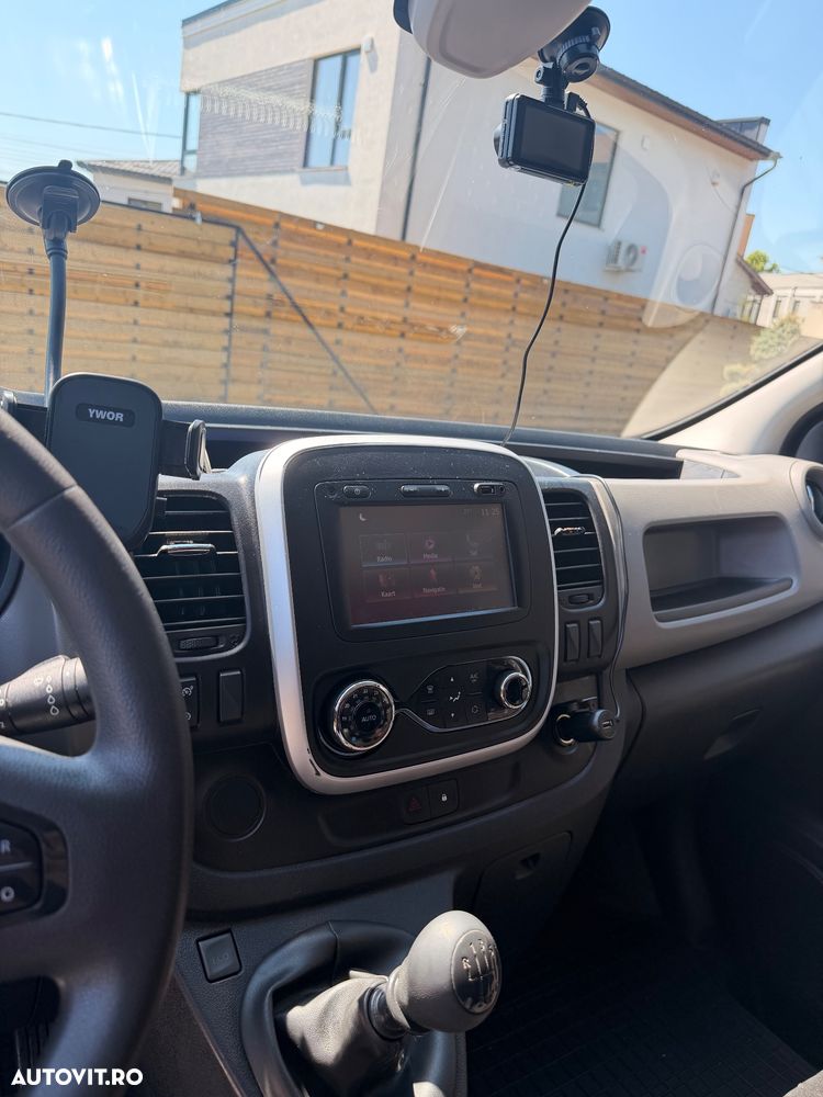 Renault Trafic - 9