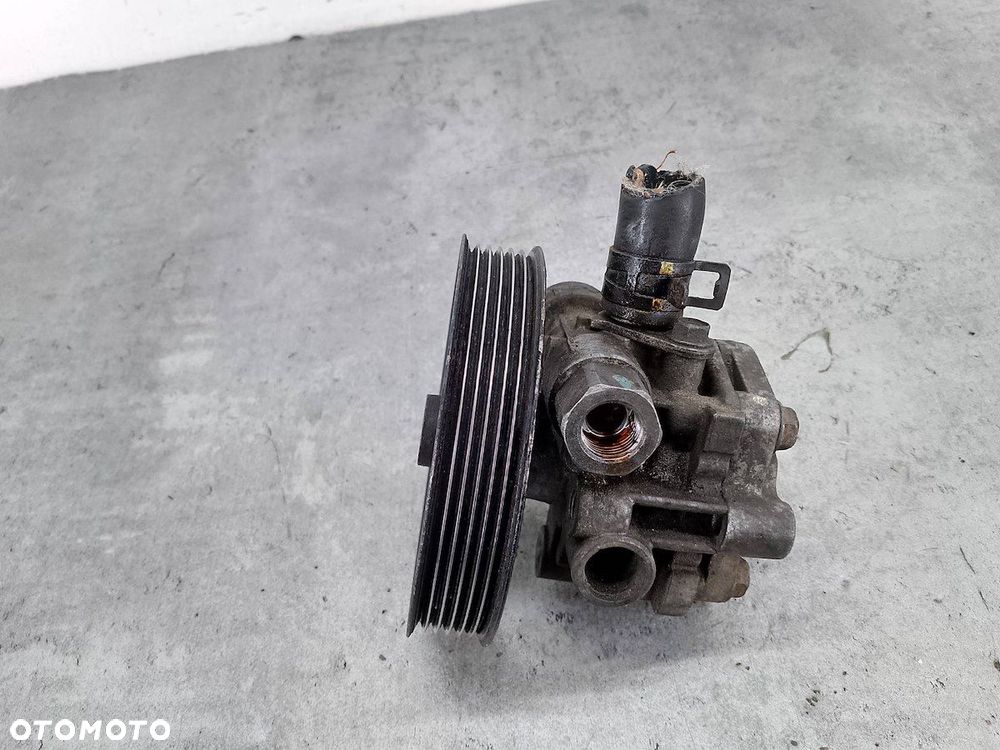 POMPA WSPOMAGANIA DODGE CALIBER 1.8 16V - 1