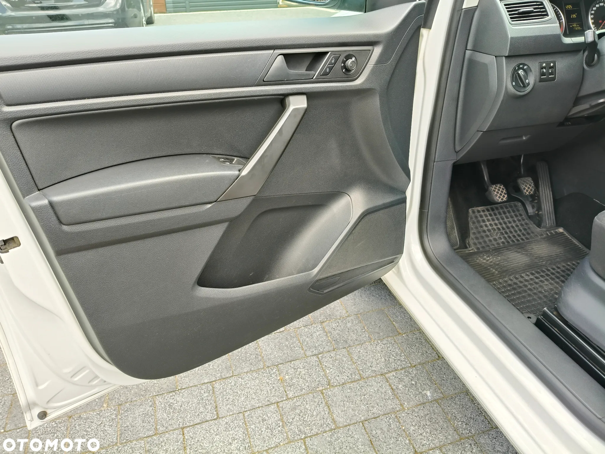 Volkswagen Caddy - 19