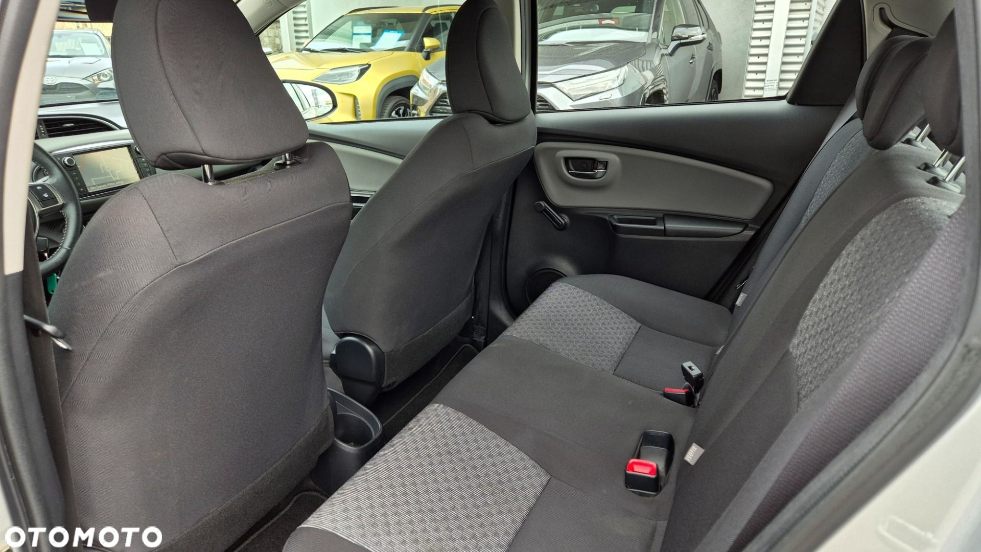 Toyota Yaris - 11