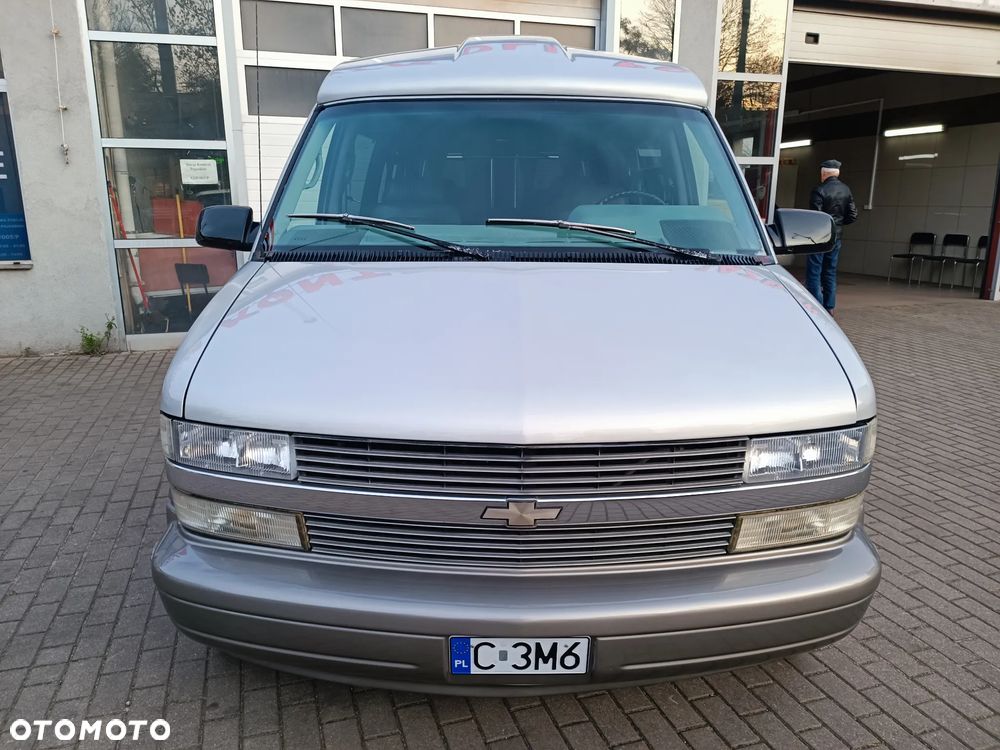 Chevrolet Astro - 11