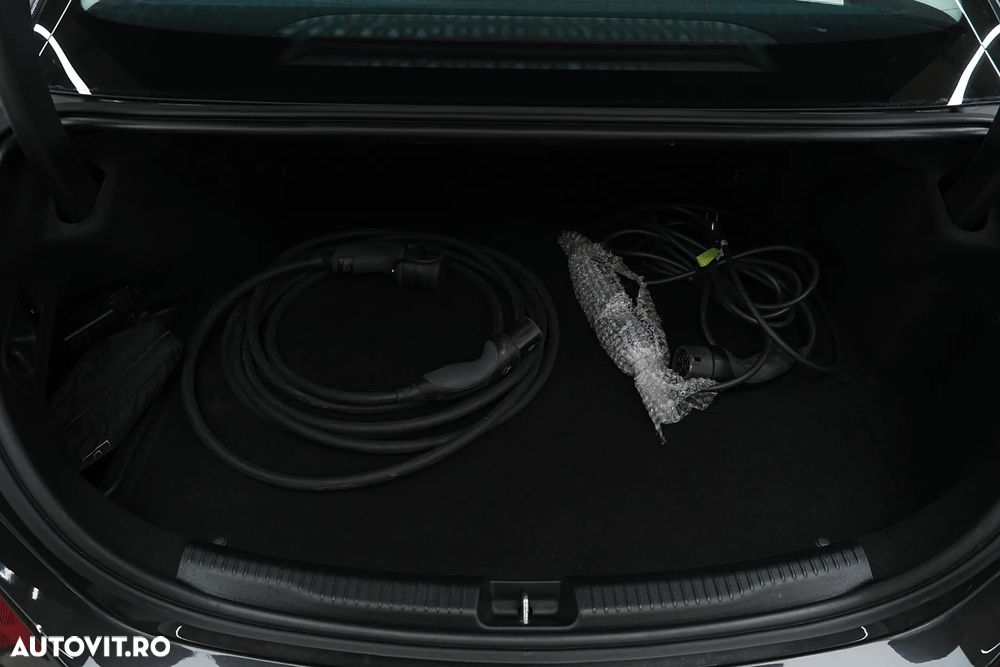 Mercedes-Benz C 300 e 9G-TRONIC Avantgarde - 40