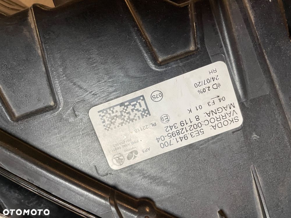 Lampa przeciwmgielna halogen Skoda Octavia IV 5E3941700 - 4