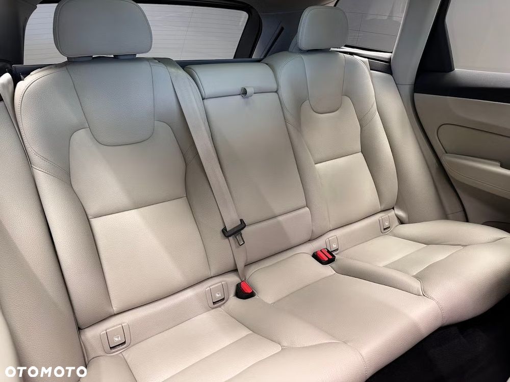 Volvo XC 60 - 15