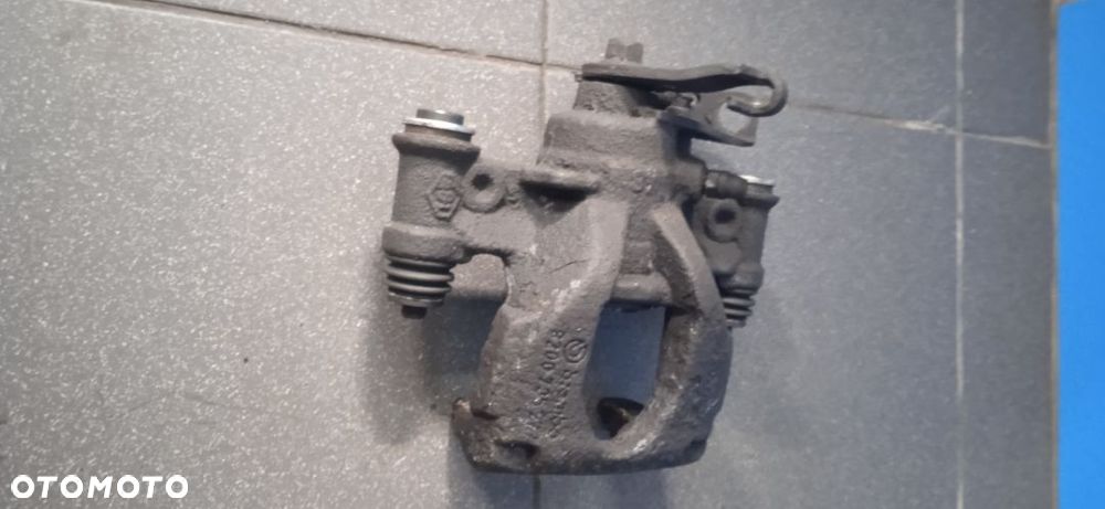 Zacisk Hamulcowy Opel Movano B Master 3 8200735277 - 2