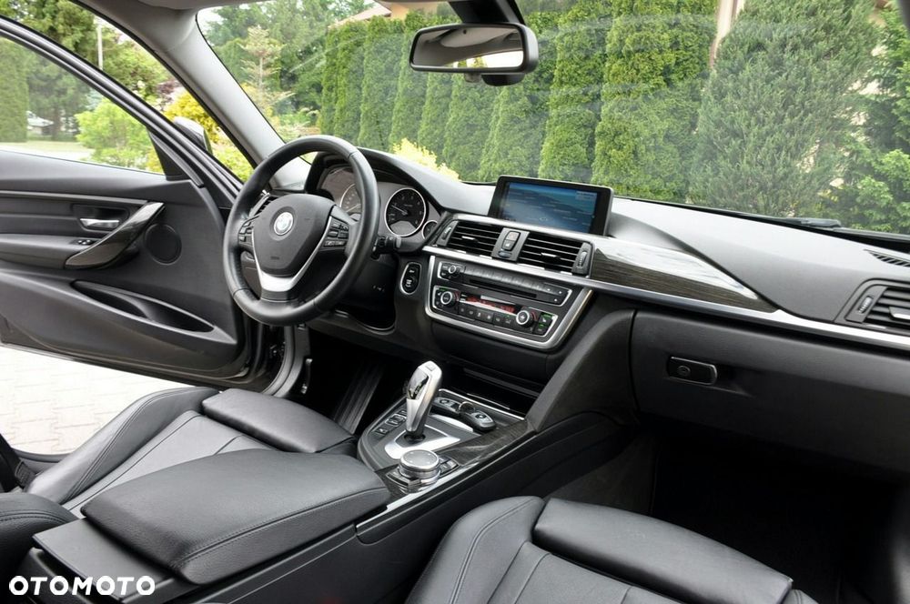 BMW Seria 3 - 24