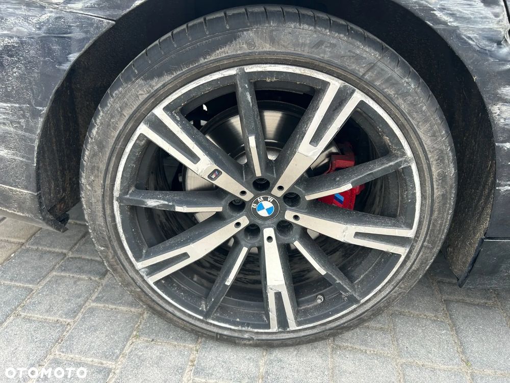 BMW Seria 5 520d xDrive mHEV M Sport - 4