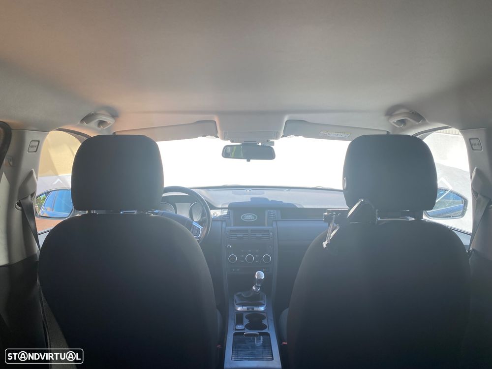 Land Rover Discovery Sport 2.0 eD4 Pure - 10