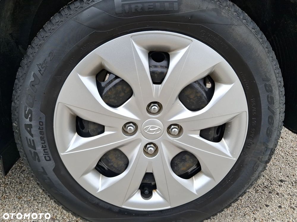 Hyundai i20 1.2 YES Plus - 26
