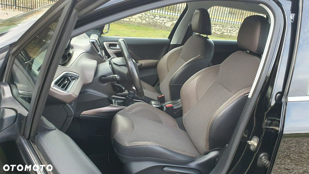 Peugeot 2008 1.6 VTi Style - 7