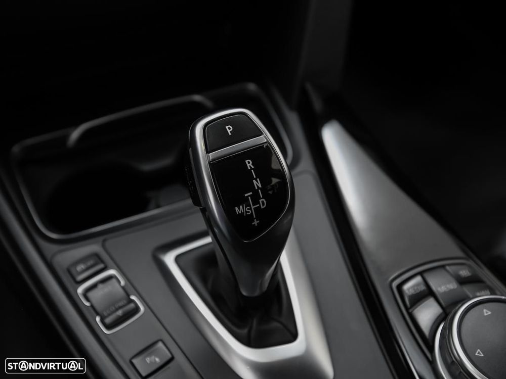 BMW 335 d xDrive - 20