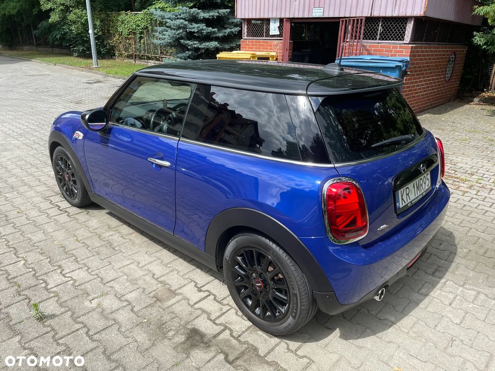 MINI Cooper Standard - 4