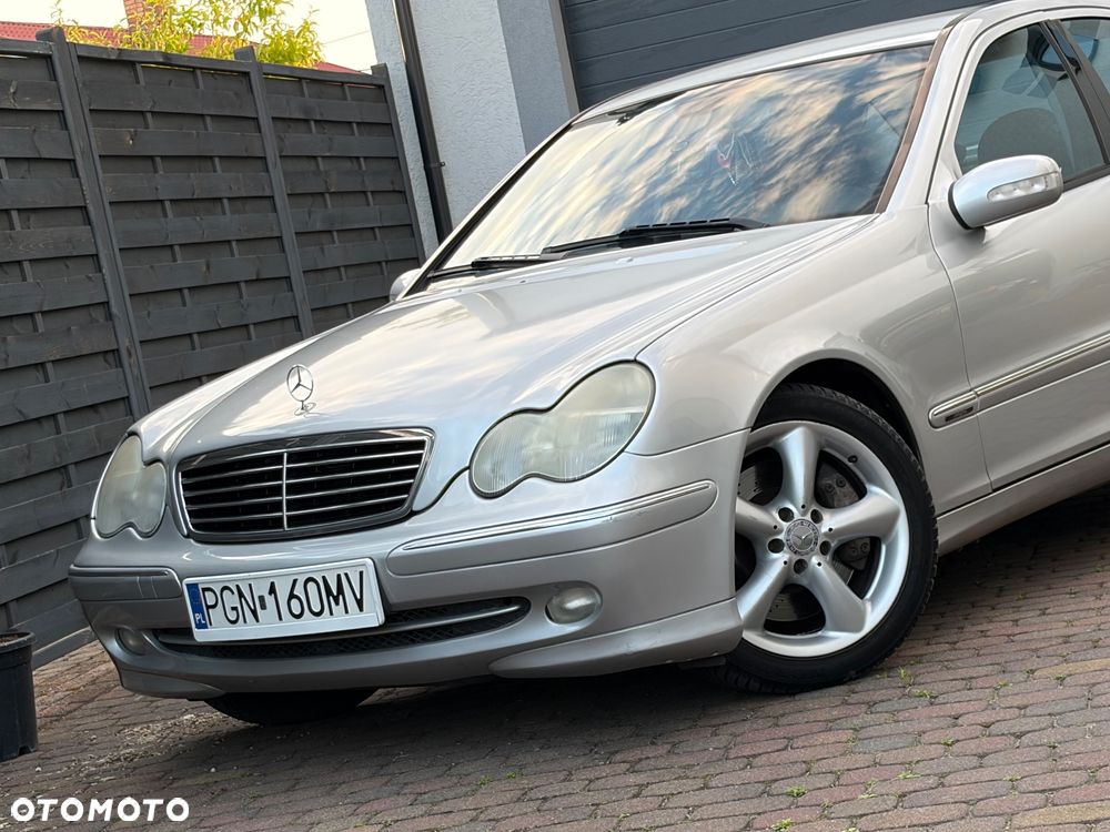 Mercedes-Benz Klasa C 180 Kompressor Avantgarde - 1