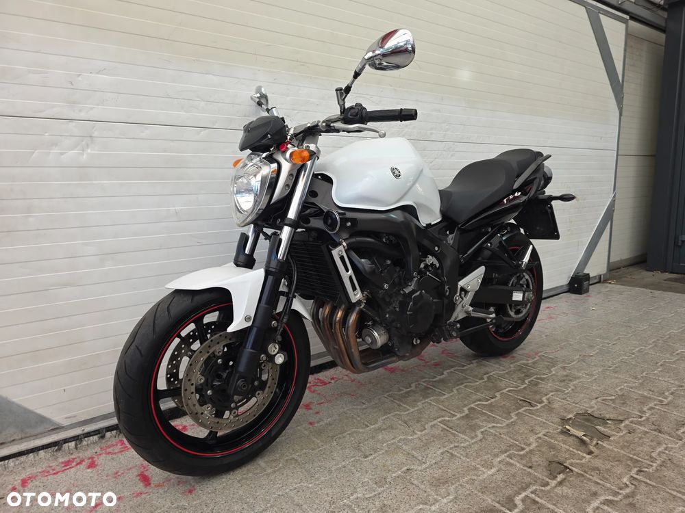 Yamaha FZ - 1