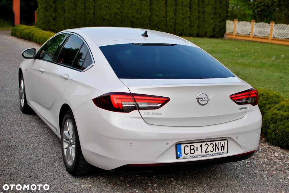 Opel Insignia CT 1.5 T Elite S&S - 11