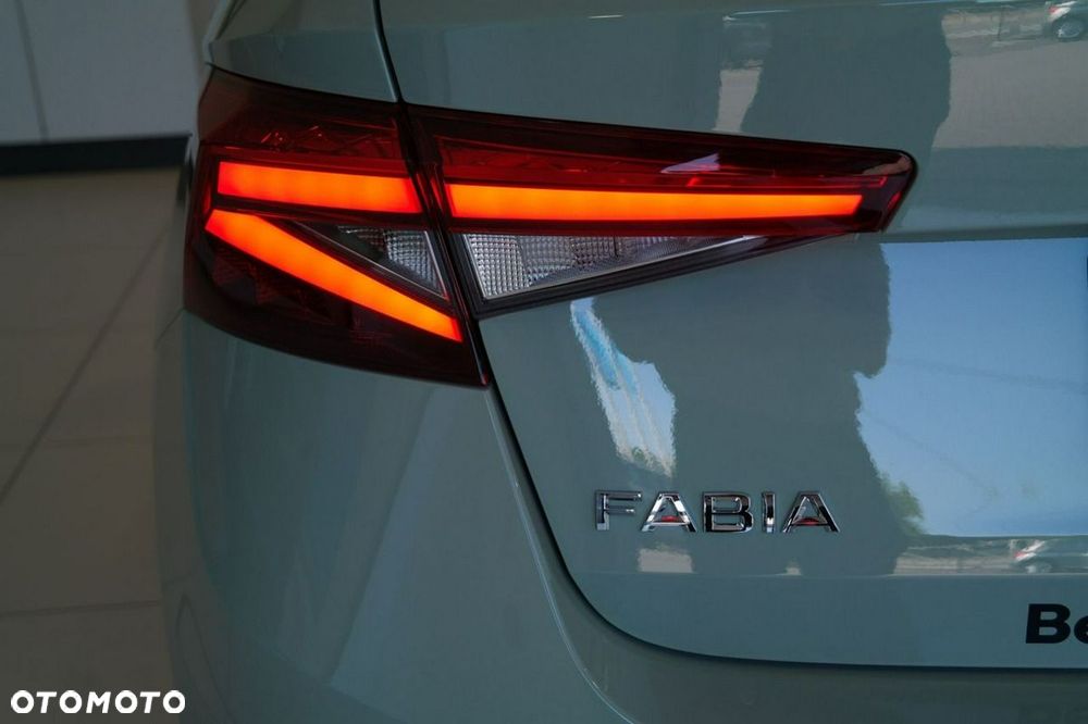 Skoda Fabia - 10