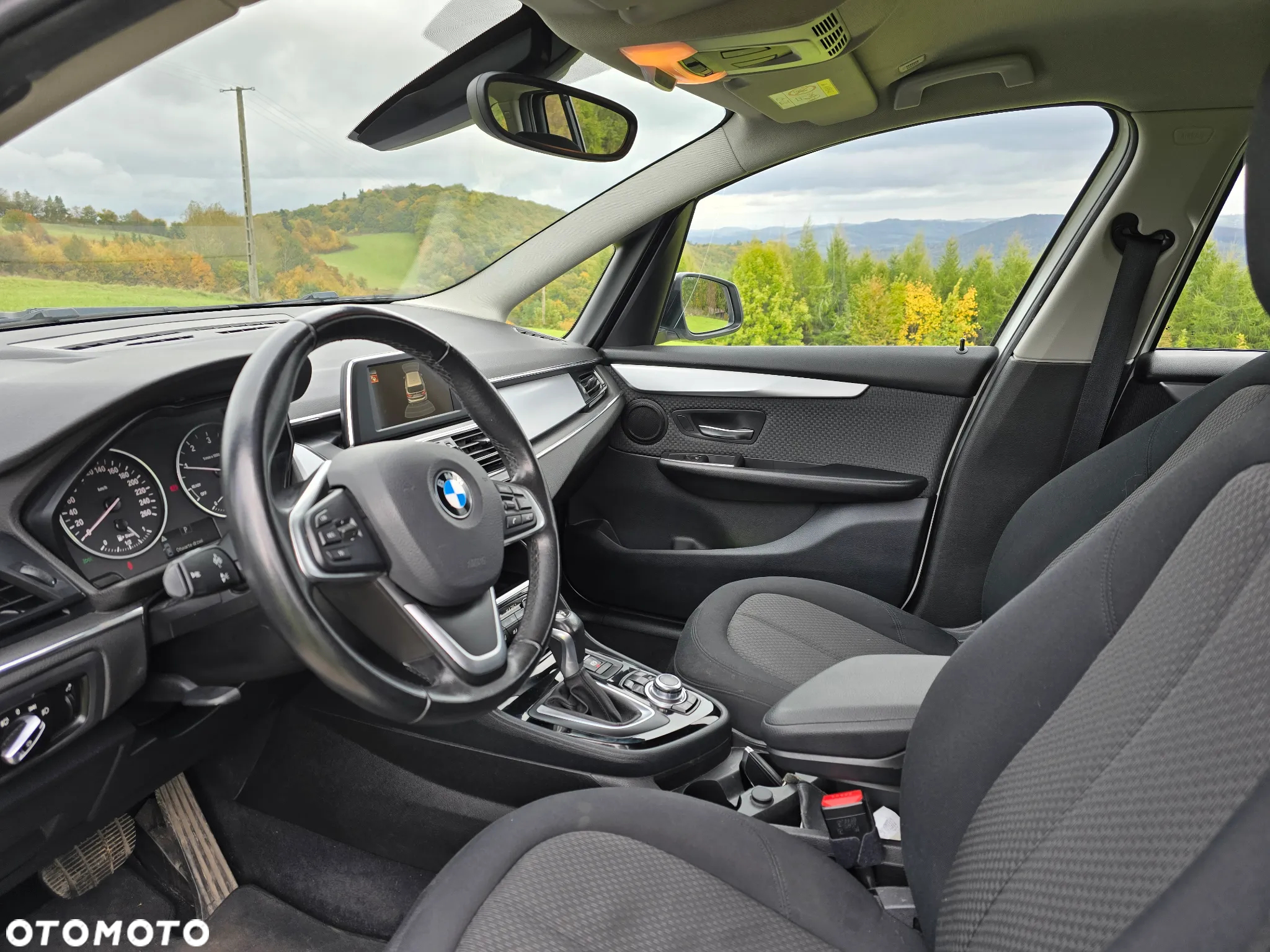 BMW Seria 2 218d - 2