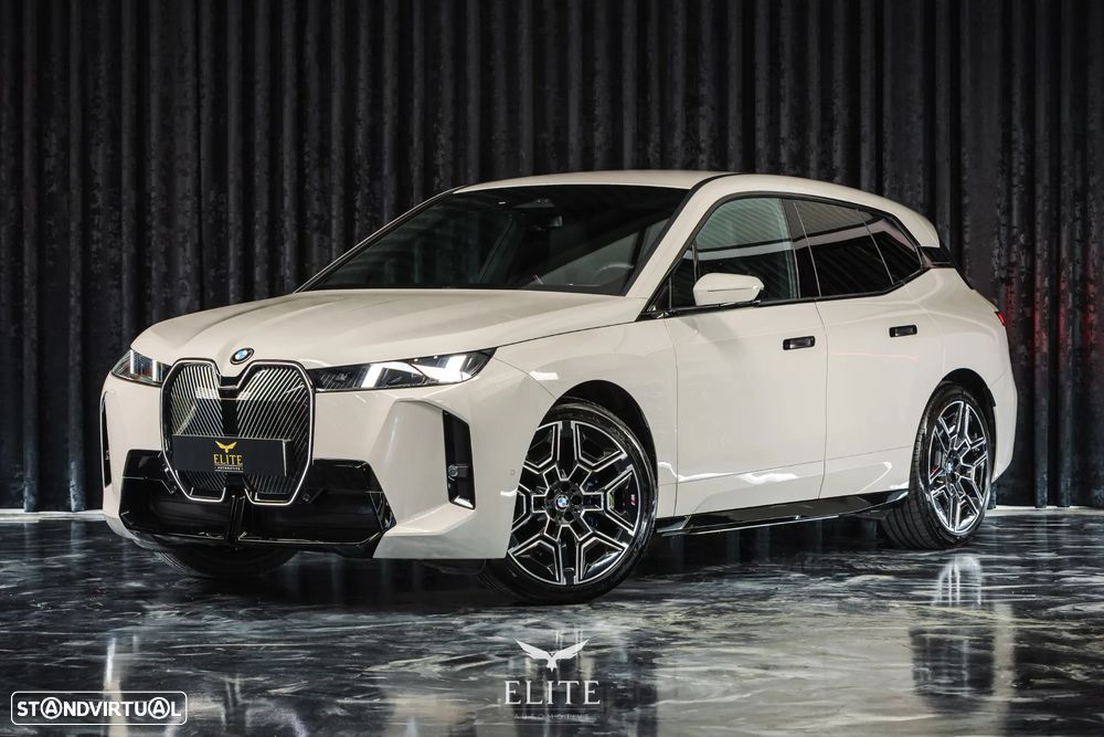 BMW iX