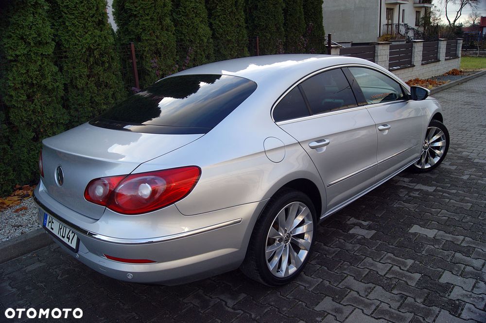 Volkswagen Passat CC - 10