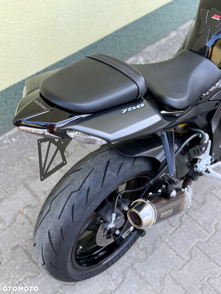 Suzuki GSX-R - 12