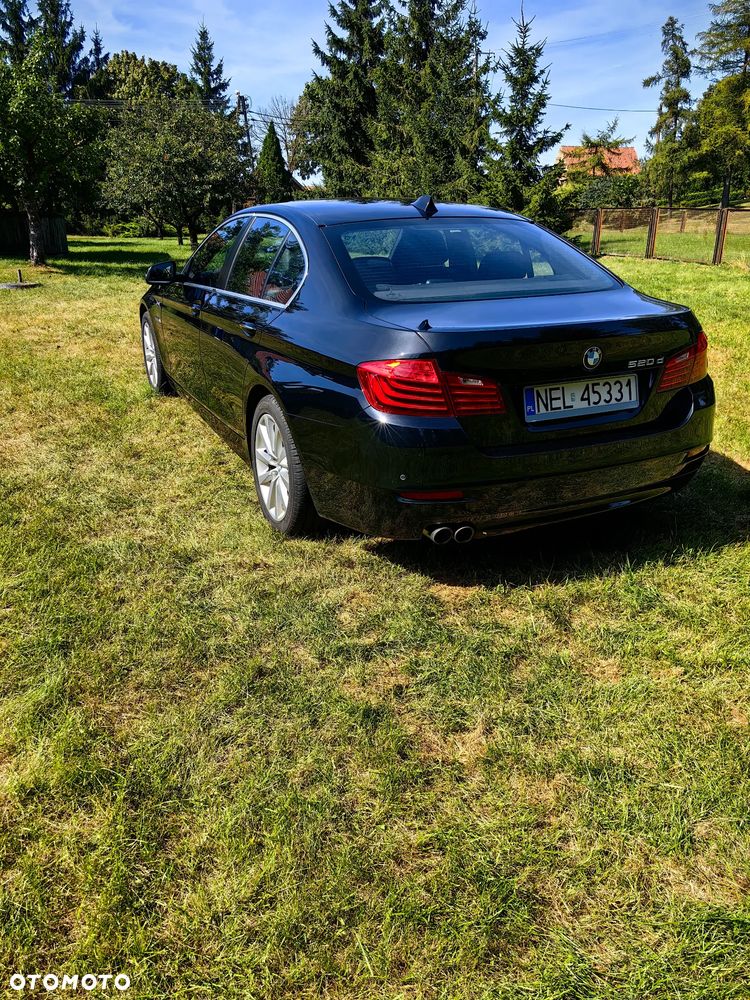 BMW Seria 5 520d - 5