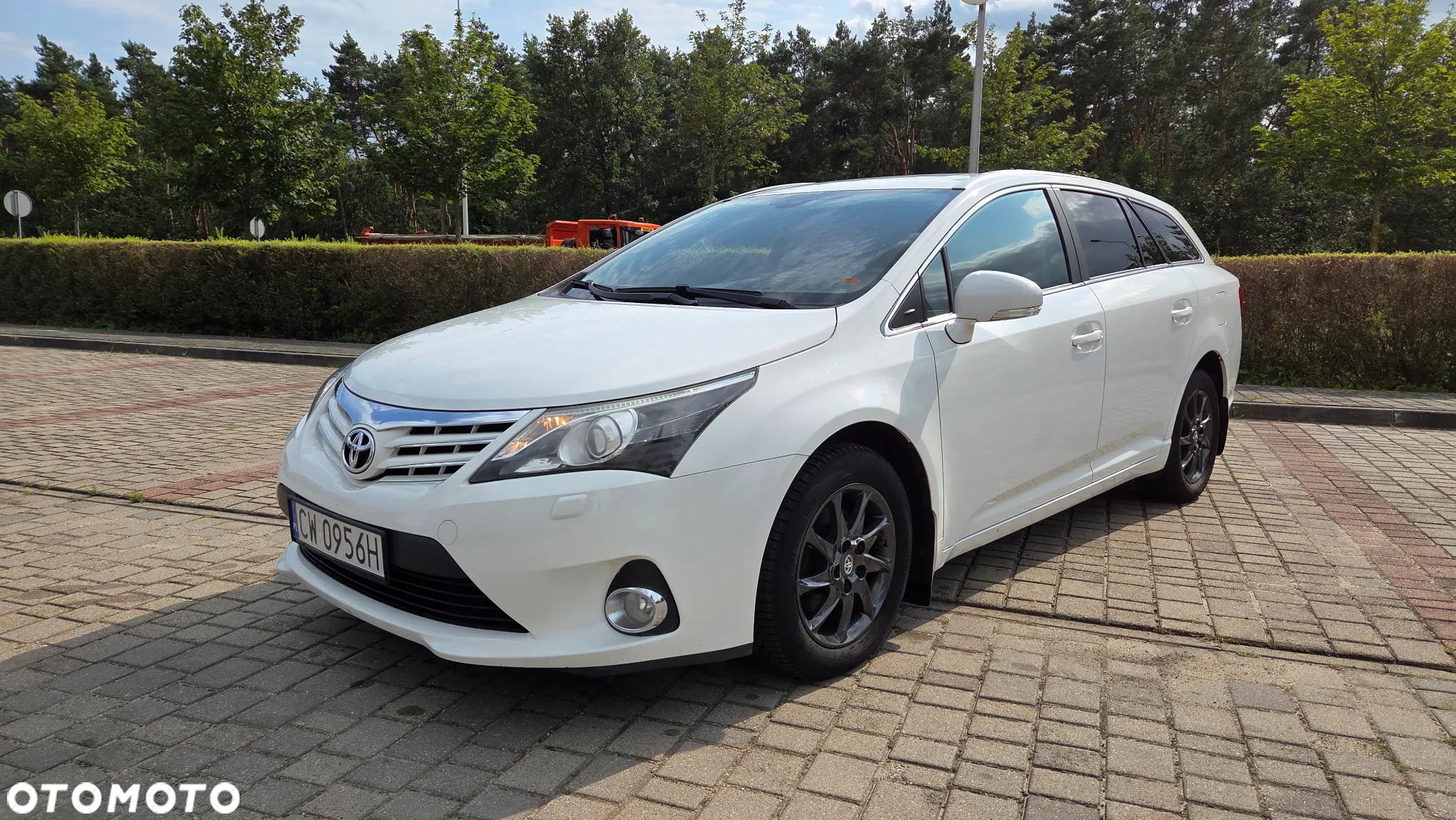 Toyota Avensis 2.0 D-4D Premium - 3