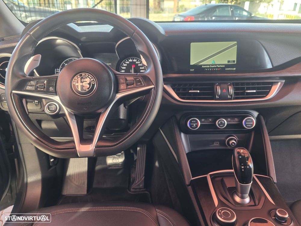 Alfa Romeo Stelvio 2.2 D Super AT8 Q4 - 9