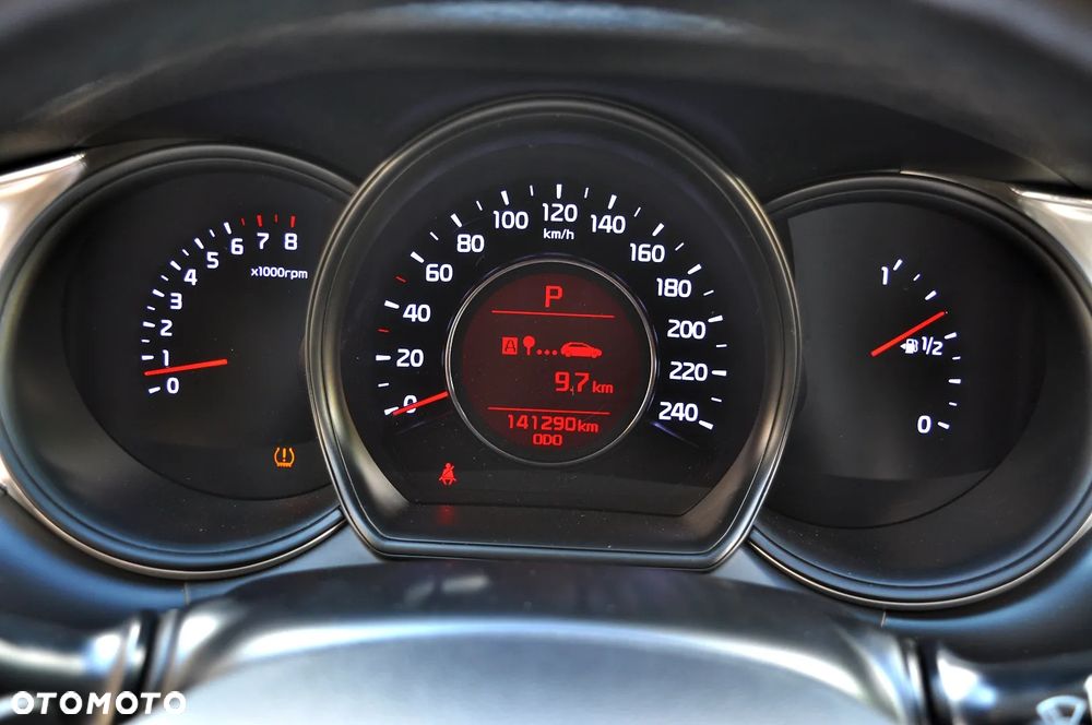 Kia Ceed 1.6 GDI M DCT - 26