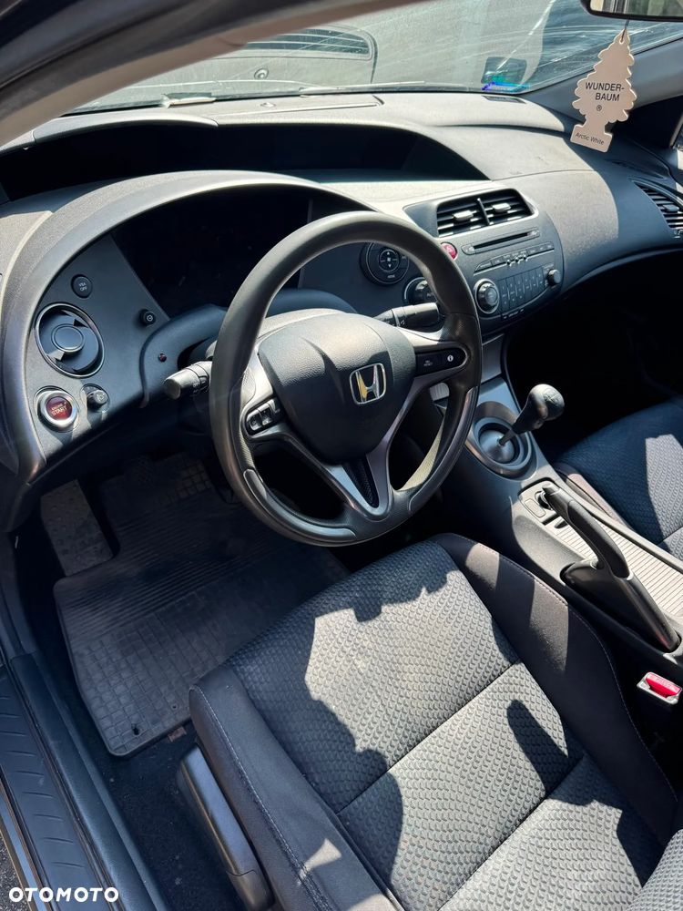 Honda Civic 1.4 Comfort - 6