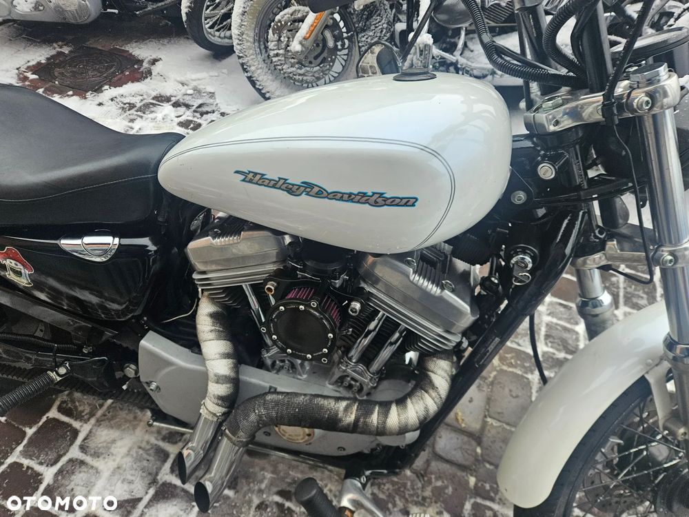 Harley-Davidson Sportster Custom 883C - 6