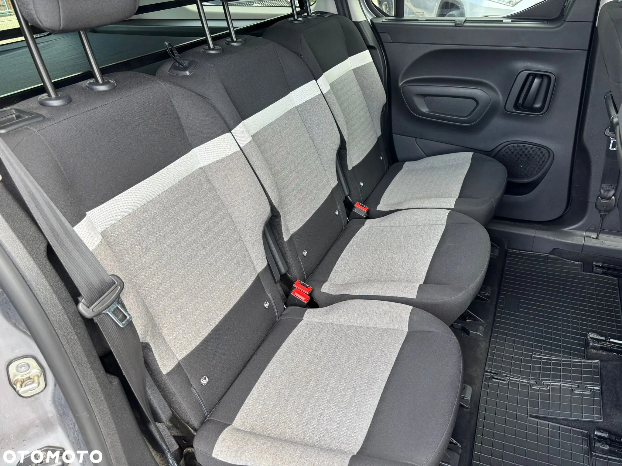 Citroën Berlingo XL 1.5 BlueHDI Shine S&S - 24