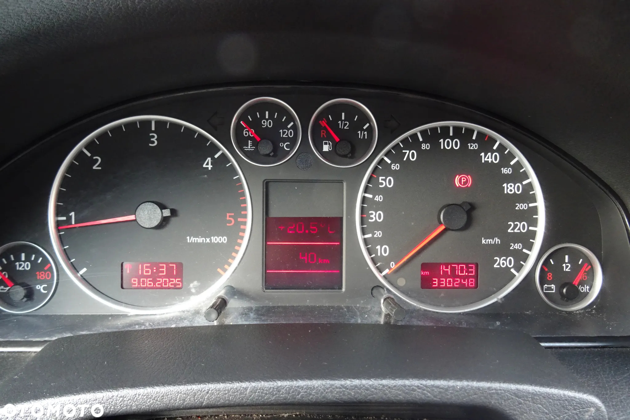 Audi A6 Avant 1.9 TDI - 13