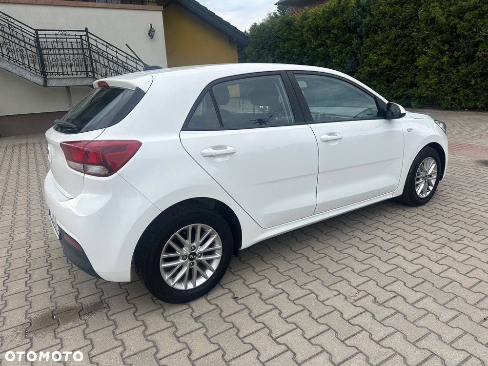 Kia Rio 1.4 XL - 12