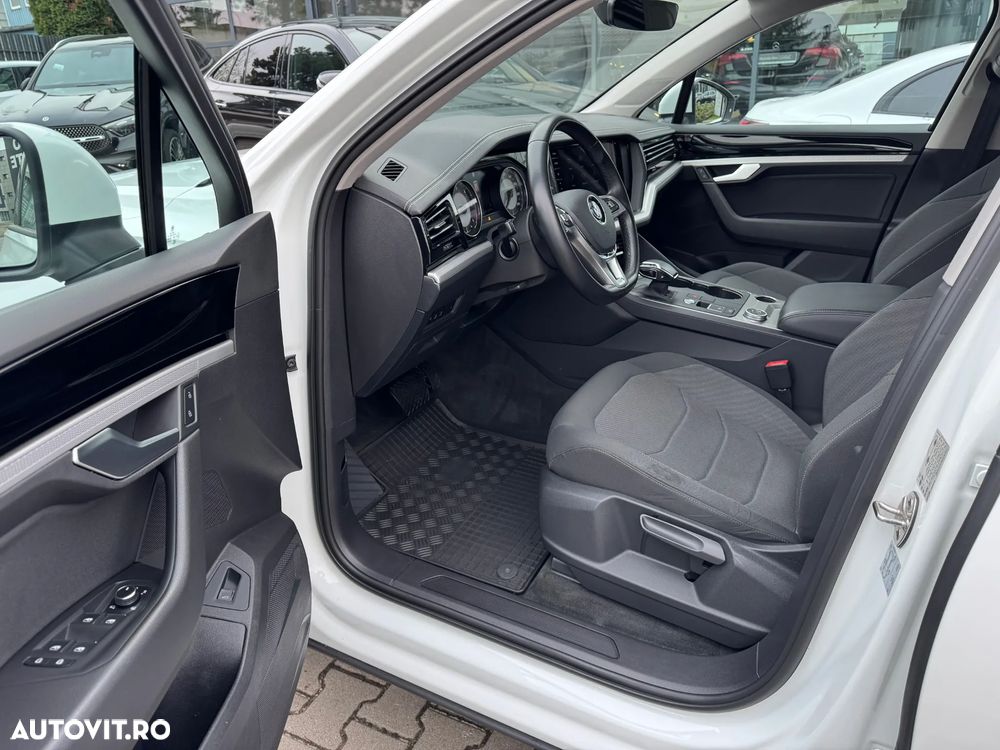 Volkswagen Touareg 3.0 V6 TDI 4Motion DPF Automatik - 5