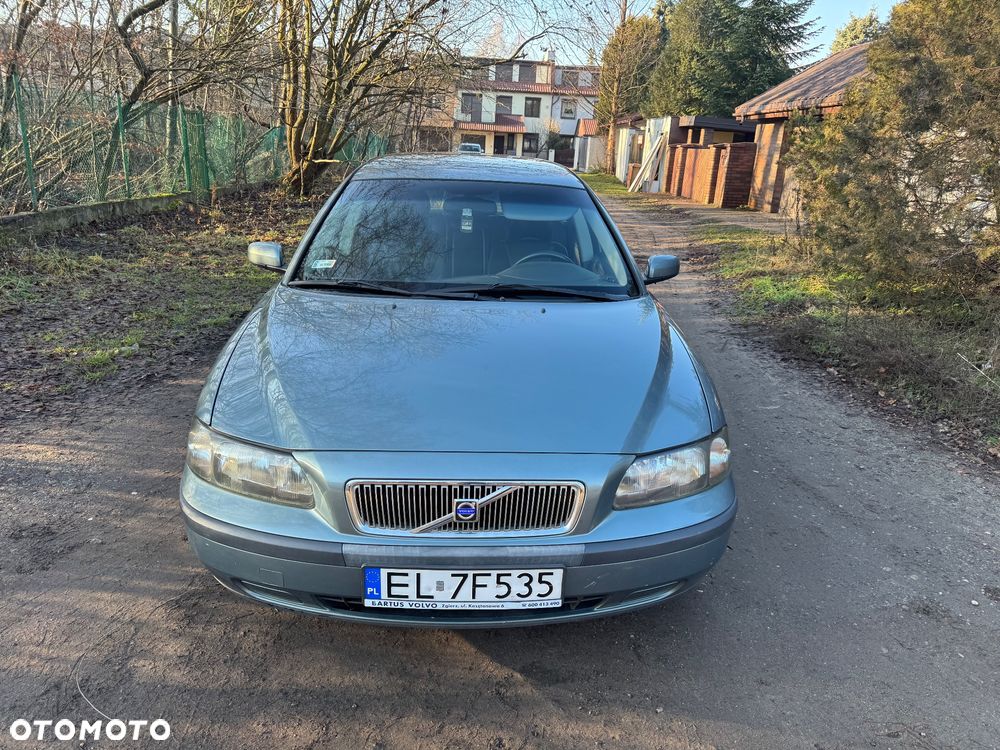 Volvo V70 - 1