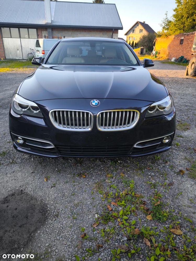 BMW Seria 5 520d xDrive Modern Line - 1