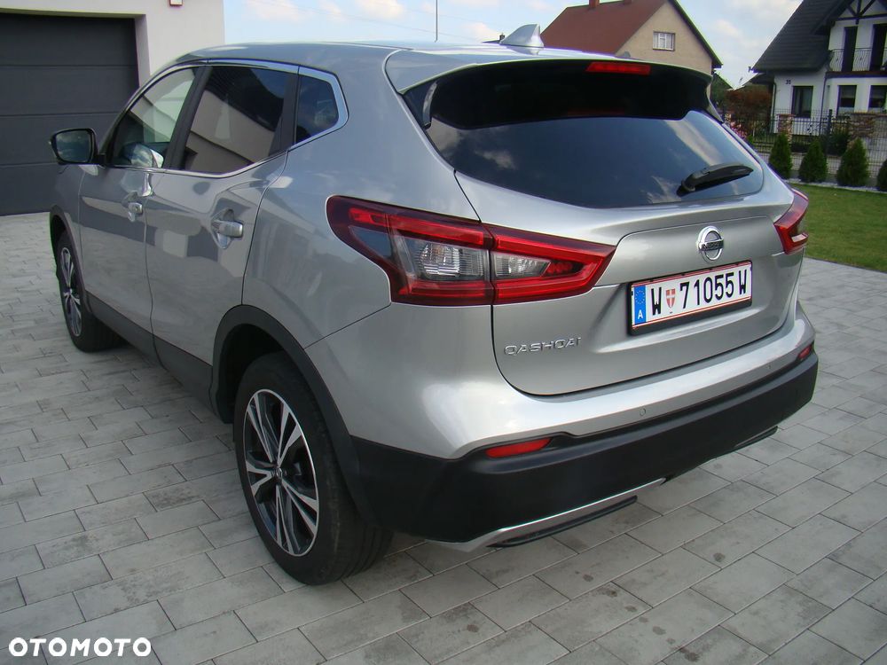Nissan Qashqai 1.2 DIG-T N-Connecta EU6 - 8