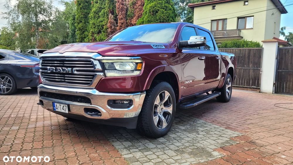 RAM 1500 Crew Cab Laramie