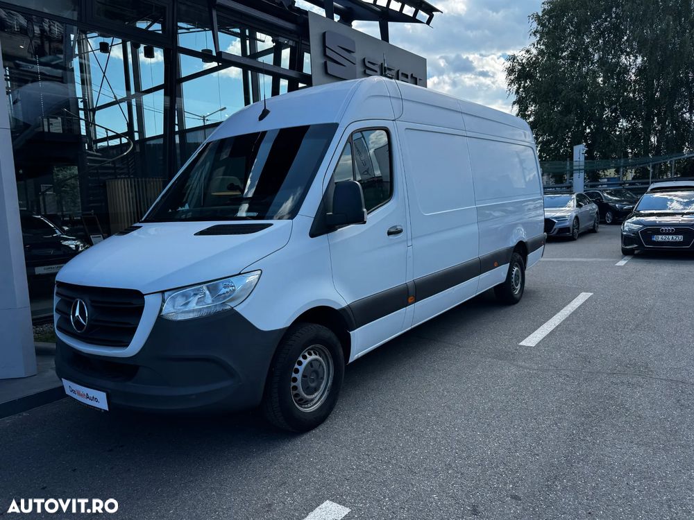 Mercedes-Benz Sprinter - 1