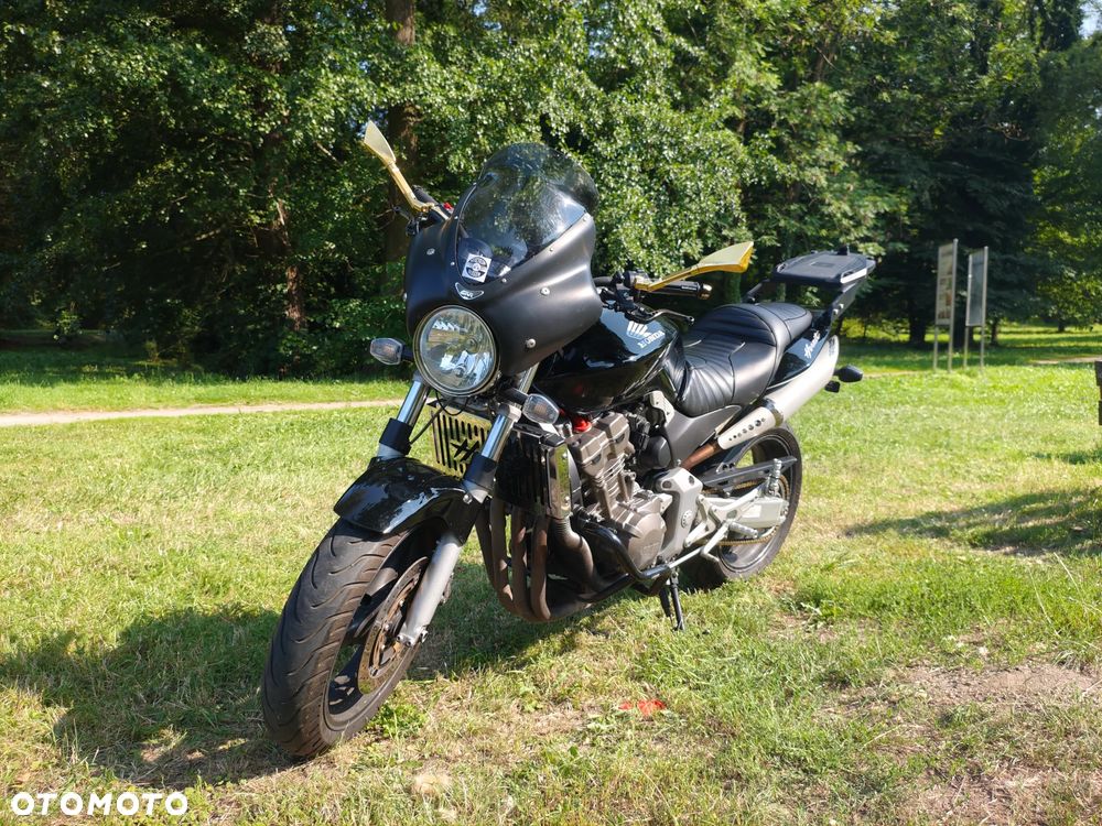Honda Hornet - 18