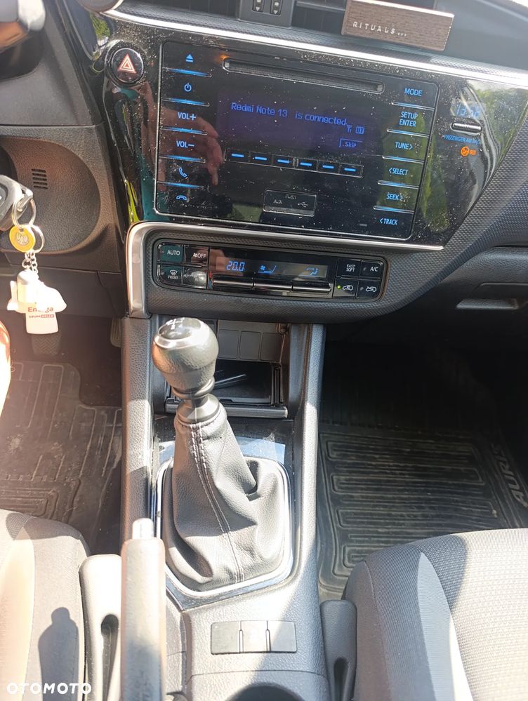 Toyota Auris 1.6 Active - 6