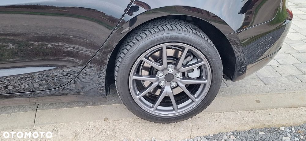 Tesla Model 3 Standard Range Plus - 16