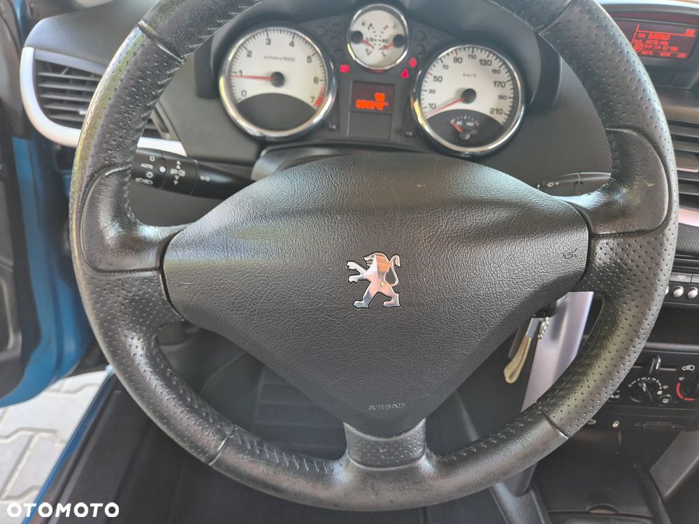 Peugeot 207 CC 120 VTi Premium - 12