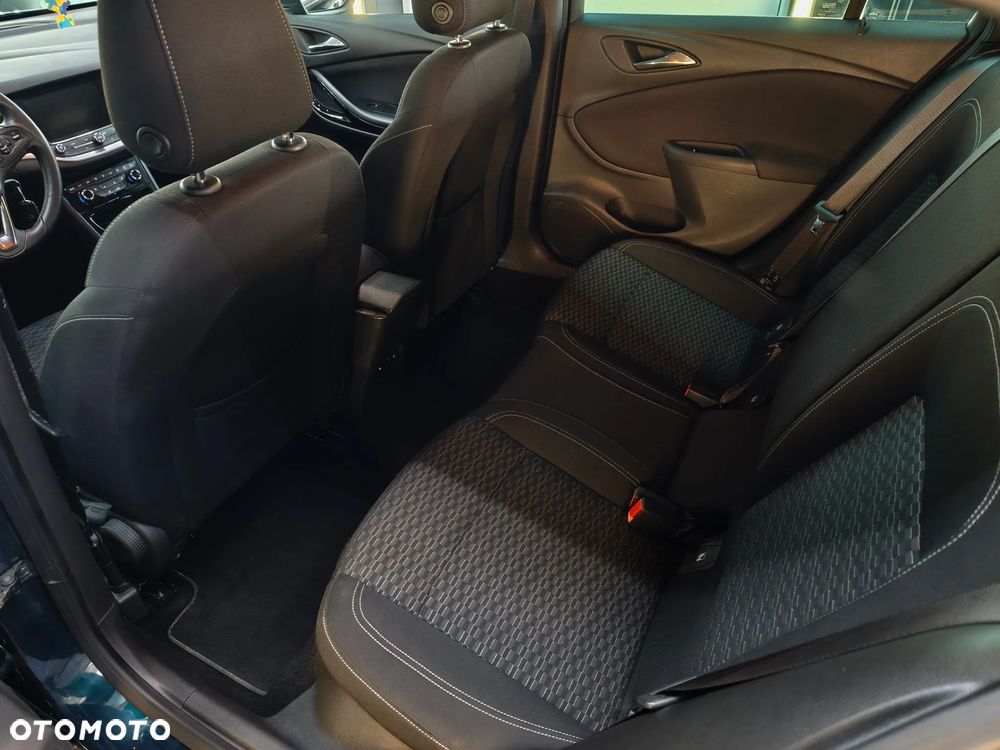 Opel Astra 1.6 D (CDTI) Start/Stop Dynamic - 20