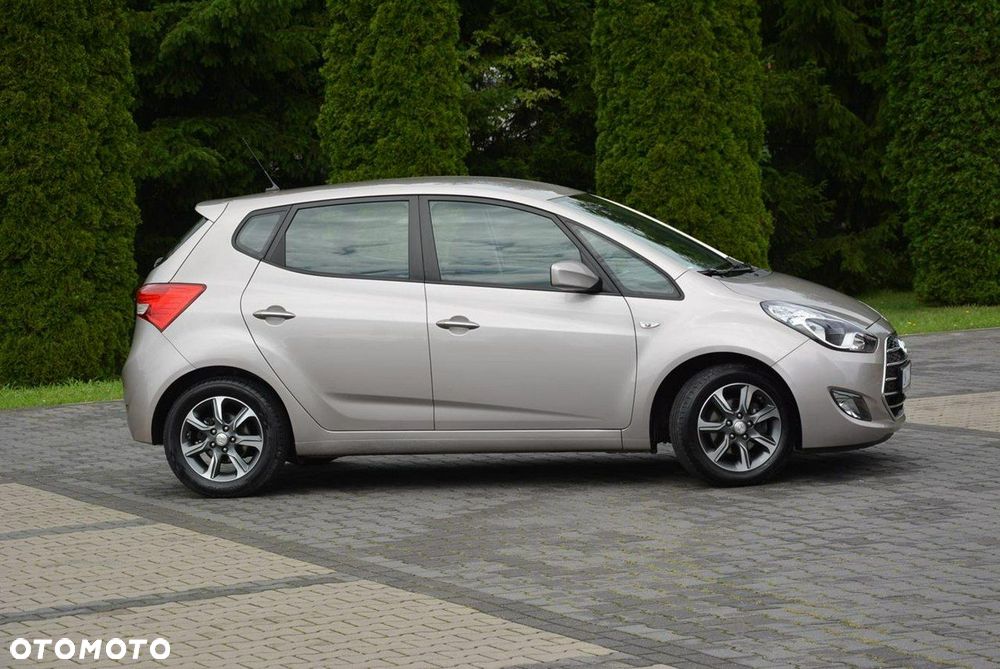 Hyundai ix20 1.6 CRDi blue Comfort - 11