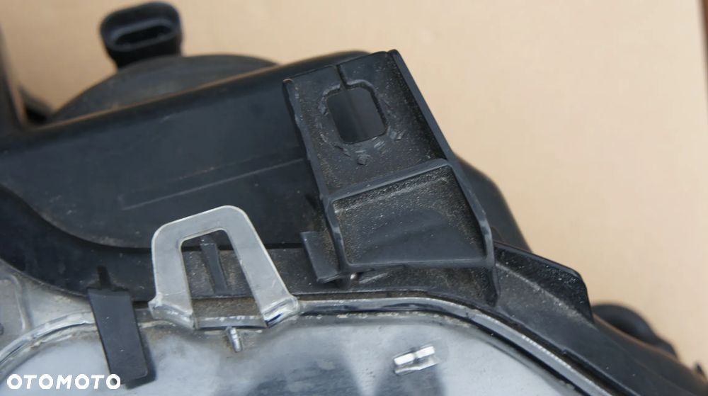 PRZEDNIA PRAWA LAMPA BMW 5 E39 LIFT SOCZEWKA LED - 4