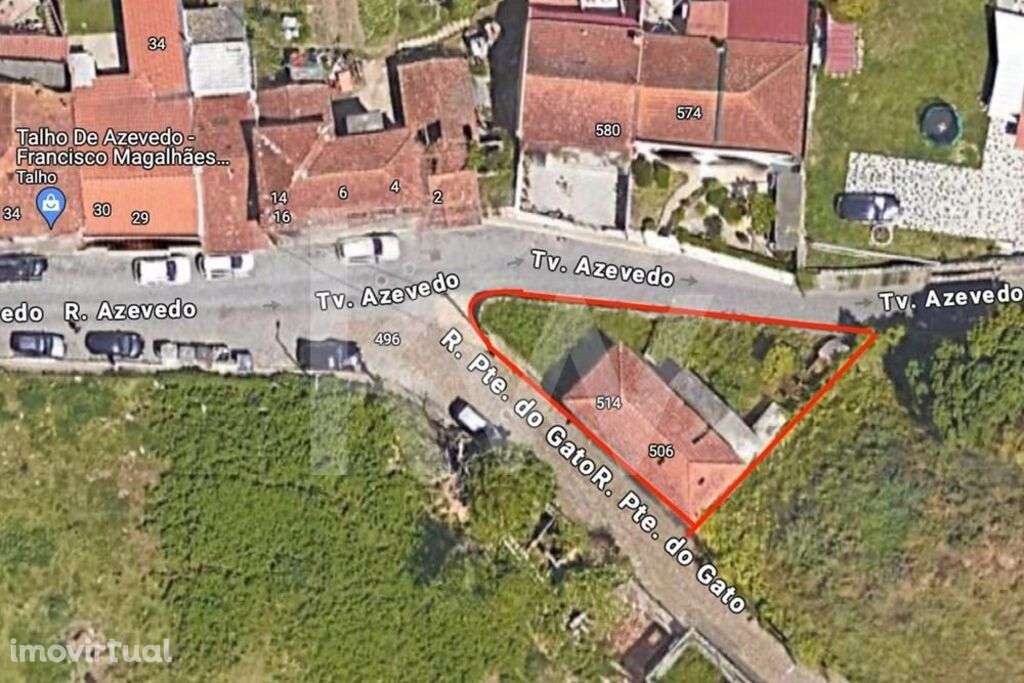 Moradia centenária em plena área de Reabilitação urbana de  Azevedo de - Grande imagem: 4/22