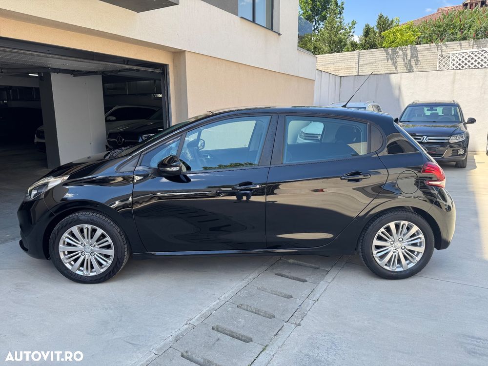 Peugeot 208 82 PureTech Style - 8